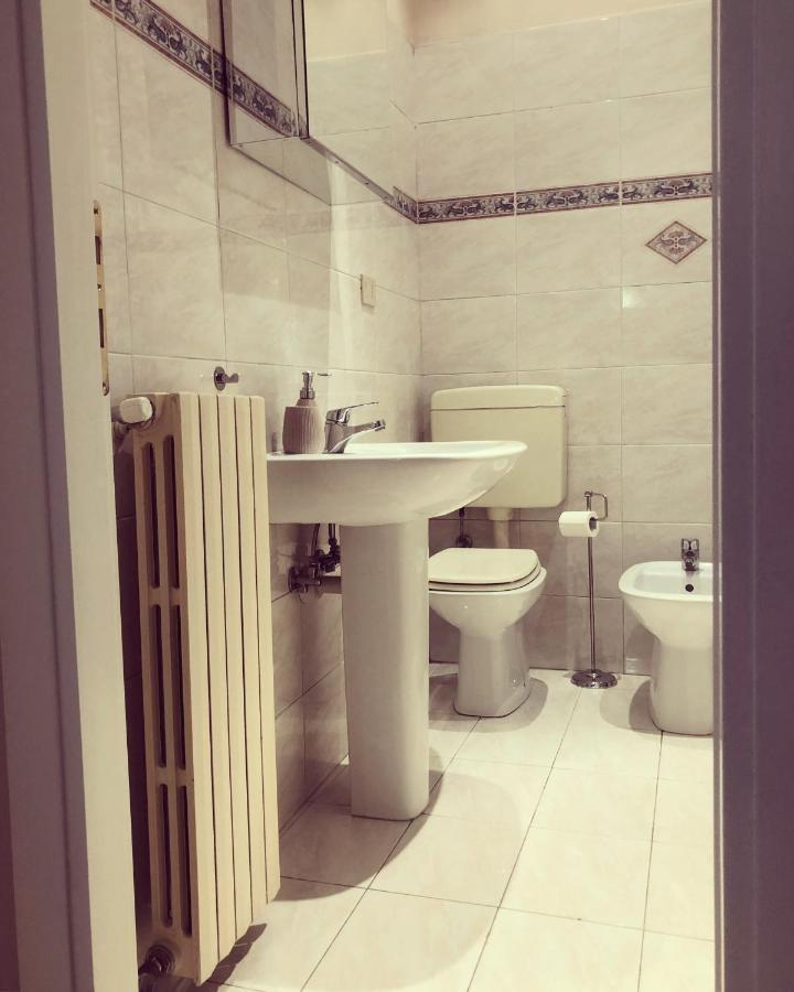 Apartament Le Affinita Selettive Turyn Zewnętrze zdjęcie